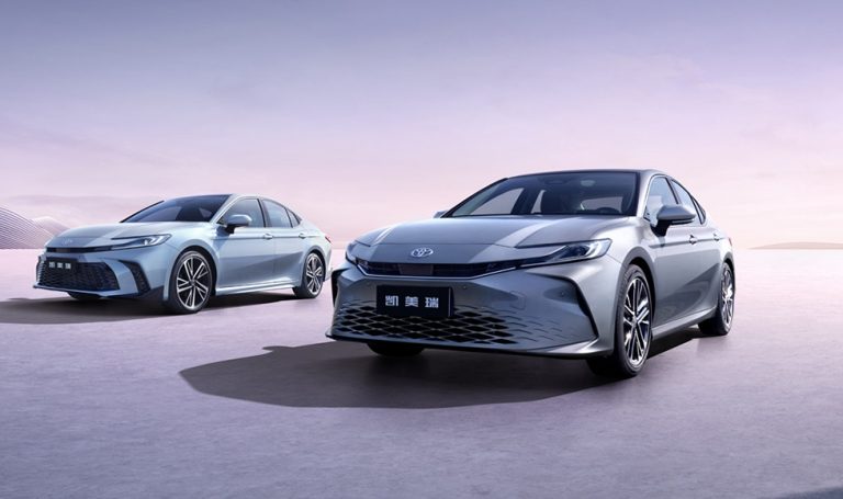 Toyota Camry 2026