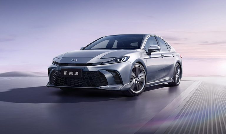 Toyota Camry 2026