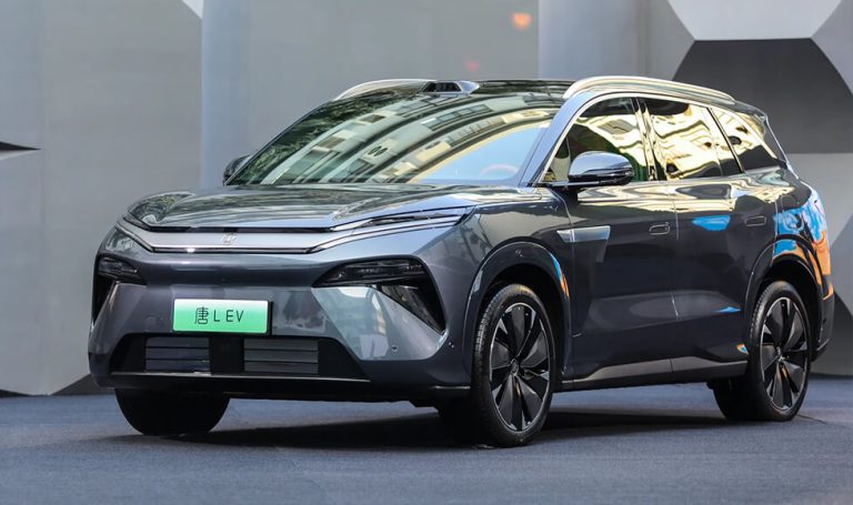 BYD TANG L EV