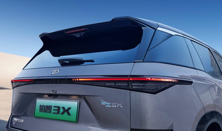 TOYOTA BZ3X