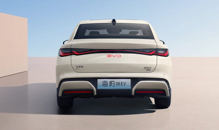 Seal 06 EV